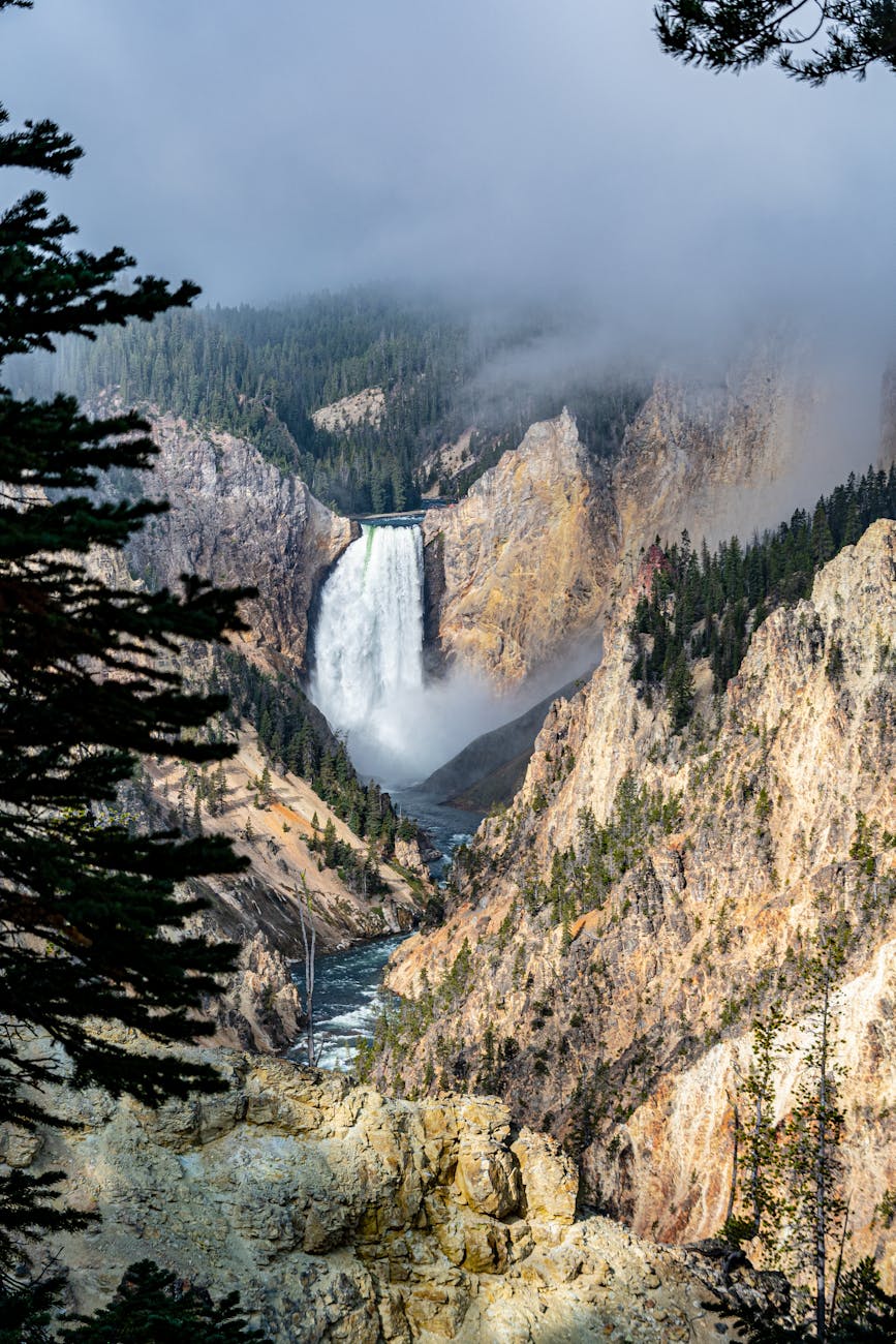 Illustration of Best USA National Parks Road Trip: Your Ultimate Bucket List Drive