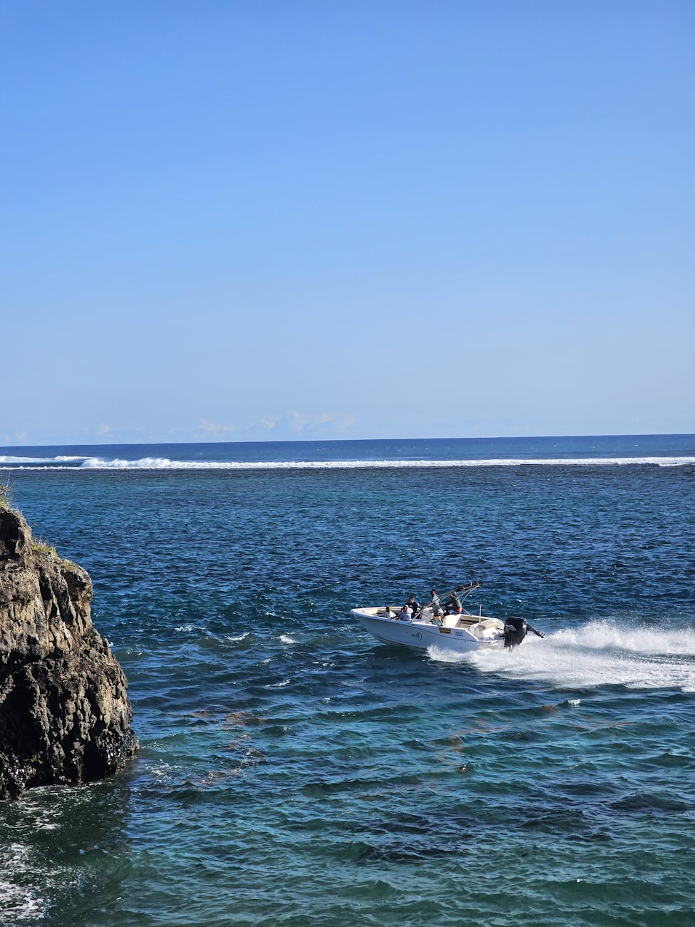 Illustration of Mauritius Budget Travel: Affordable Ways to Explore Without Overspending