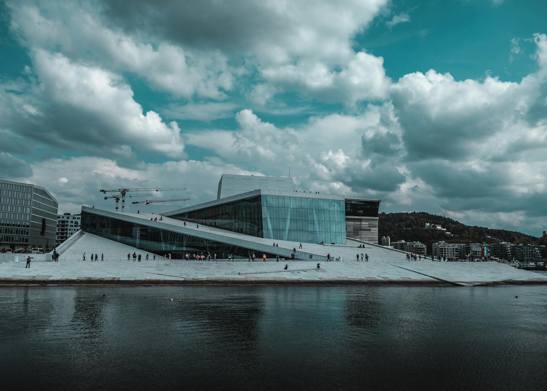 Illustration of Oslo Travel Guide: Stunning Museums, Vikings & Best Waterfront Experiences